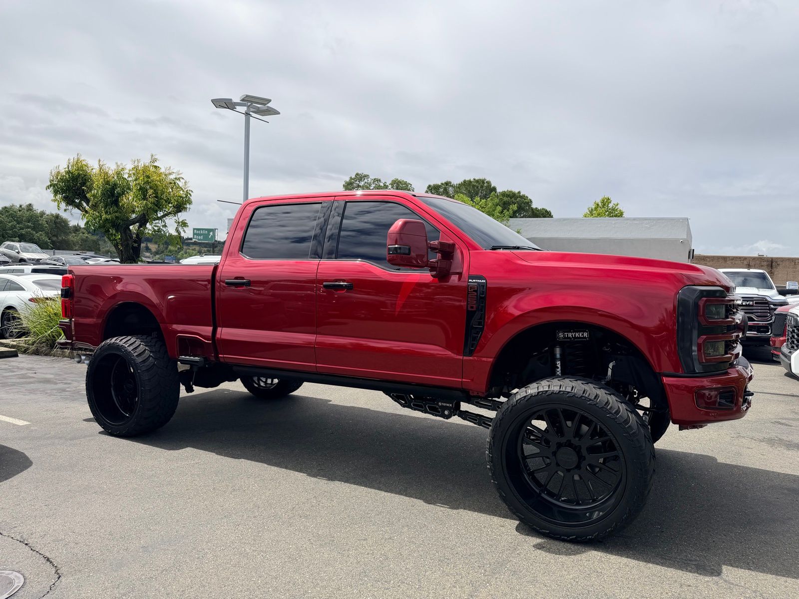 2024 Ford F-250SD Platinum photo 4