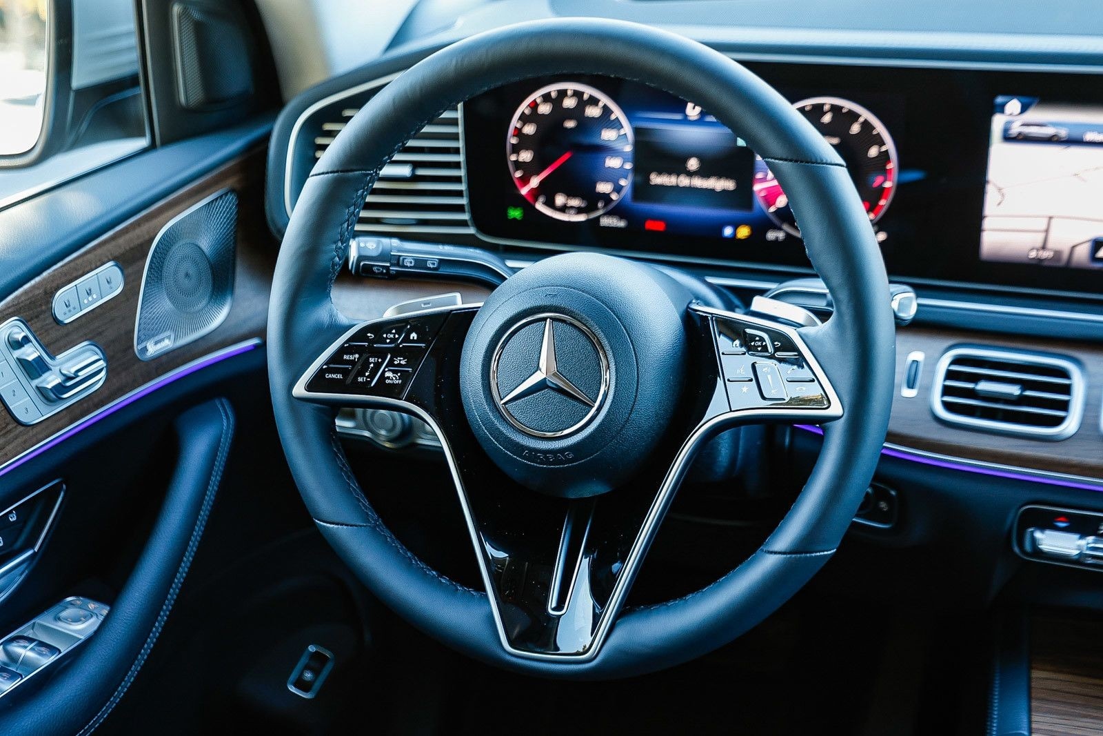 2026 Mercedes-Benz GLS Base - Photo 13
