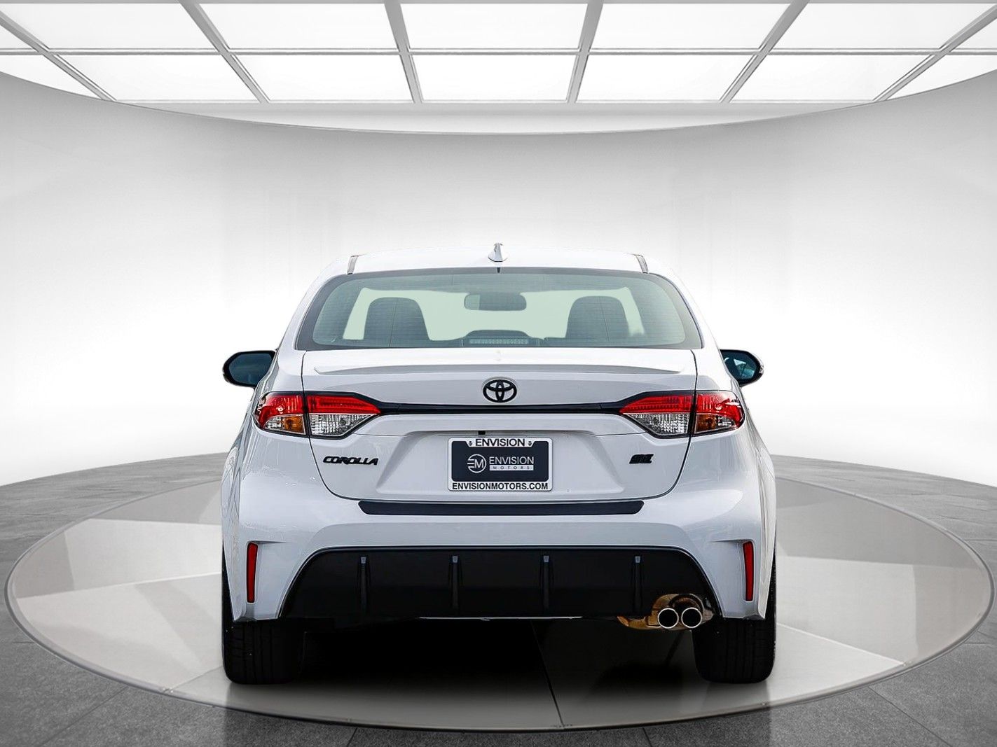 2026 Toyota Corolla SE photo 2
