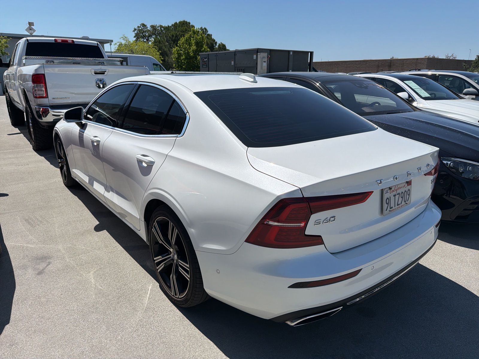 2019 Volvo S60 T6 Inscription photo 4