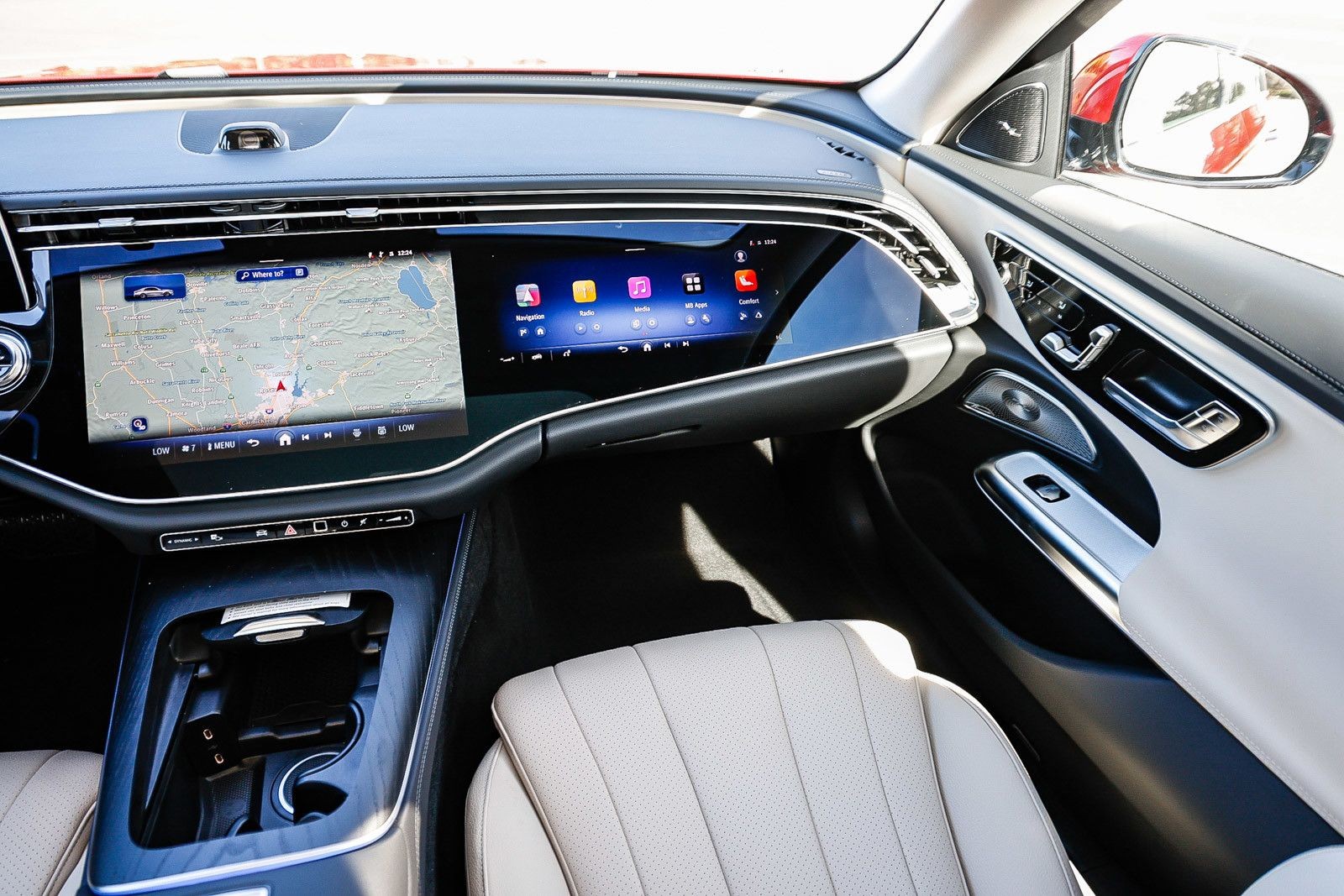 2026 Mercedes-Benz E-Class E350 - Photo 15