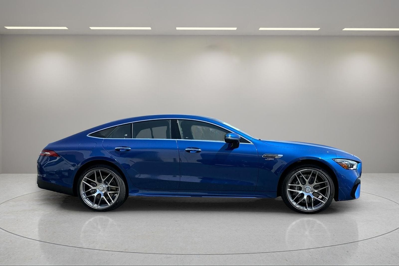 2024 Mercedes-Benz AMGÂ® GT 43 Base photo 2