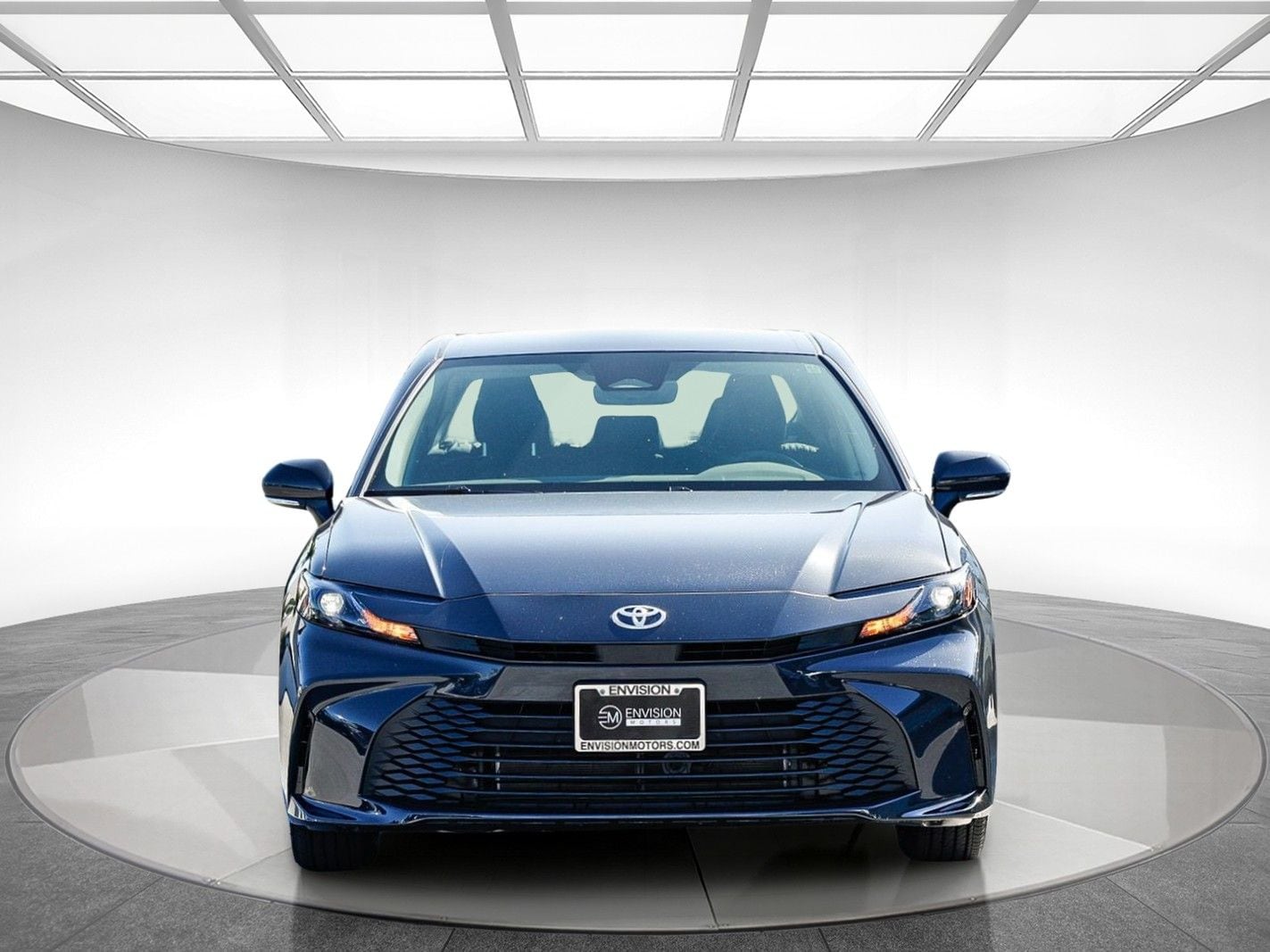 2026 Toyota Camry LE photo 5
