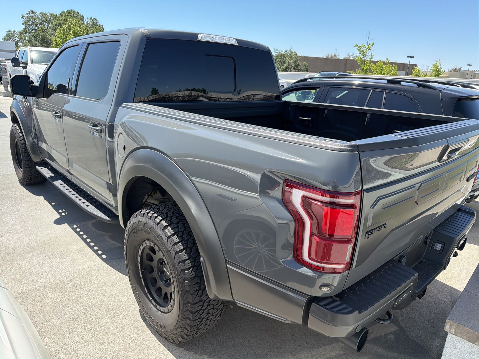 2018 Ford F-150 Raptor photo 4