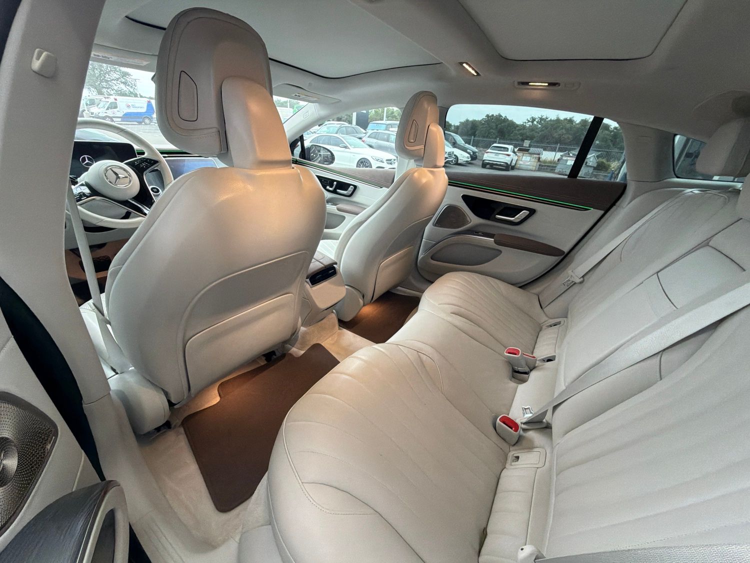 2023 Mercedes-Benz EQS 450 photo 4