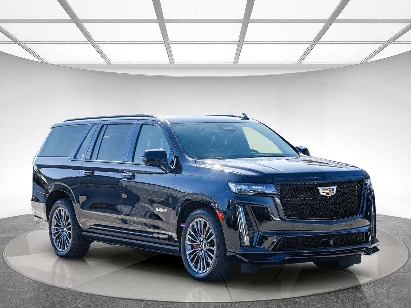 2023 Cadillac Escalade ESV V-Series photo 4
