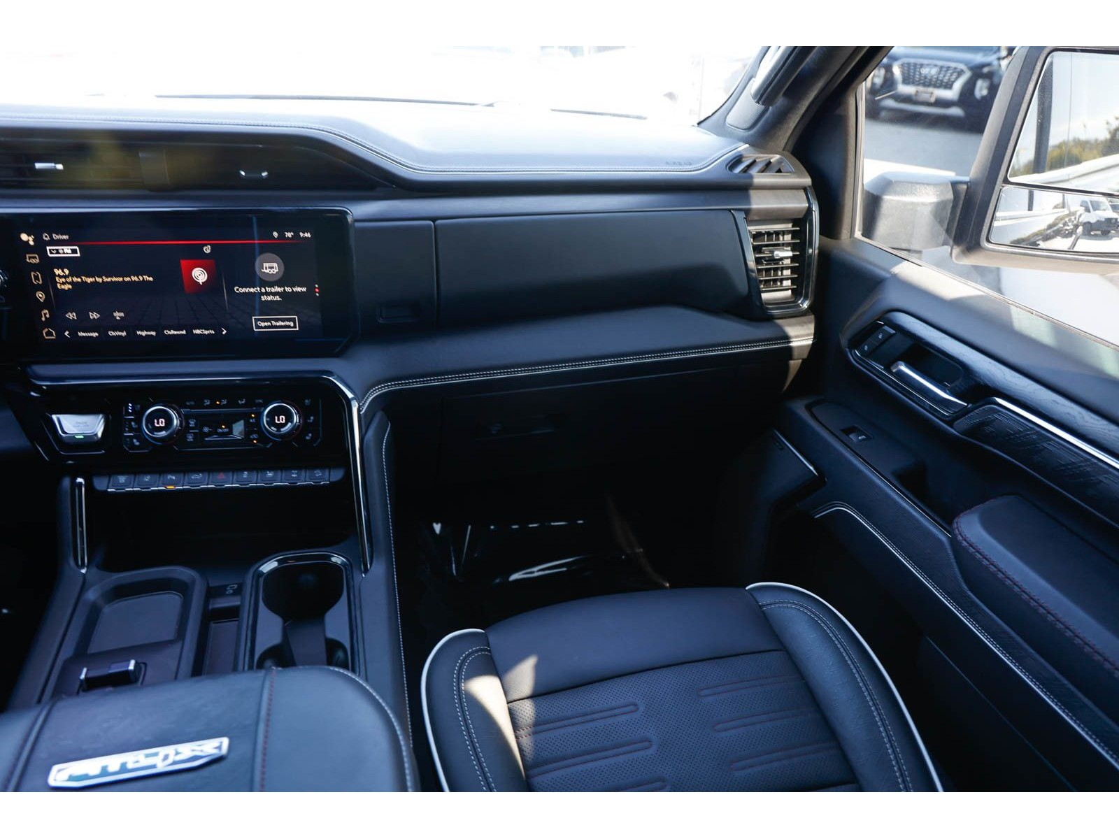 2024 GMC Sierra 2500HD AT4X - Photo 16