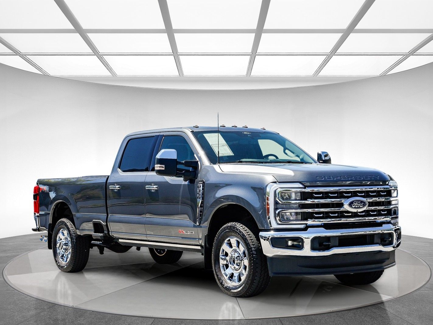 2026 Ford F-350SD Lariat photo 4