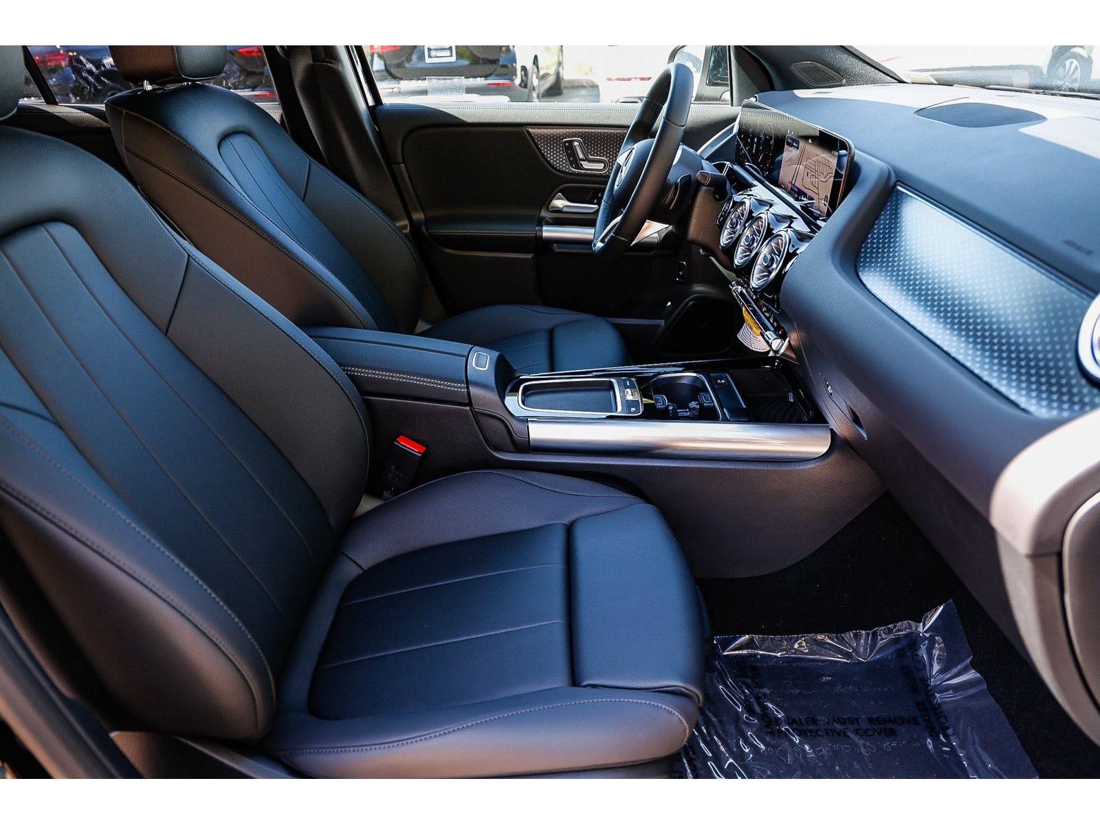 2025 Mercedes-Benz GLA GLA250 - Photo 17