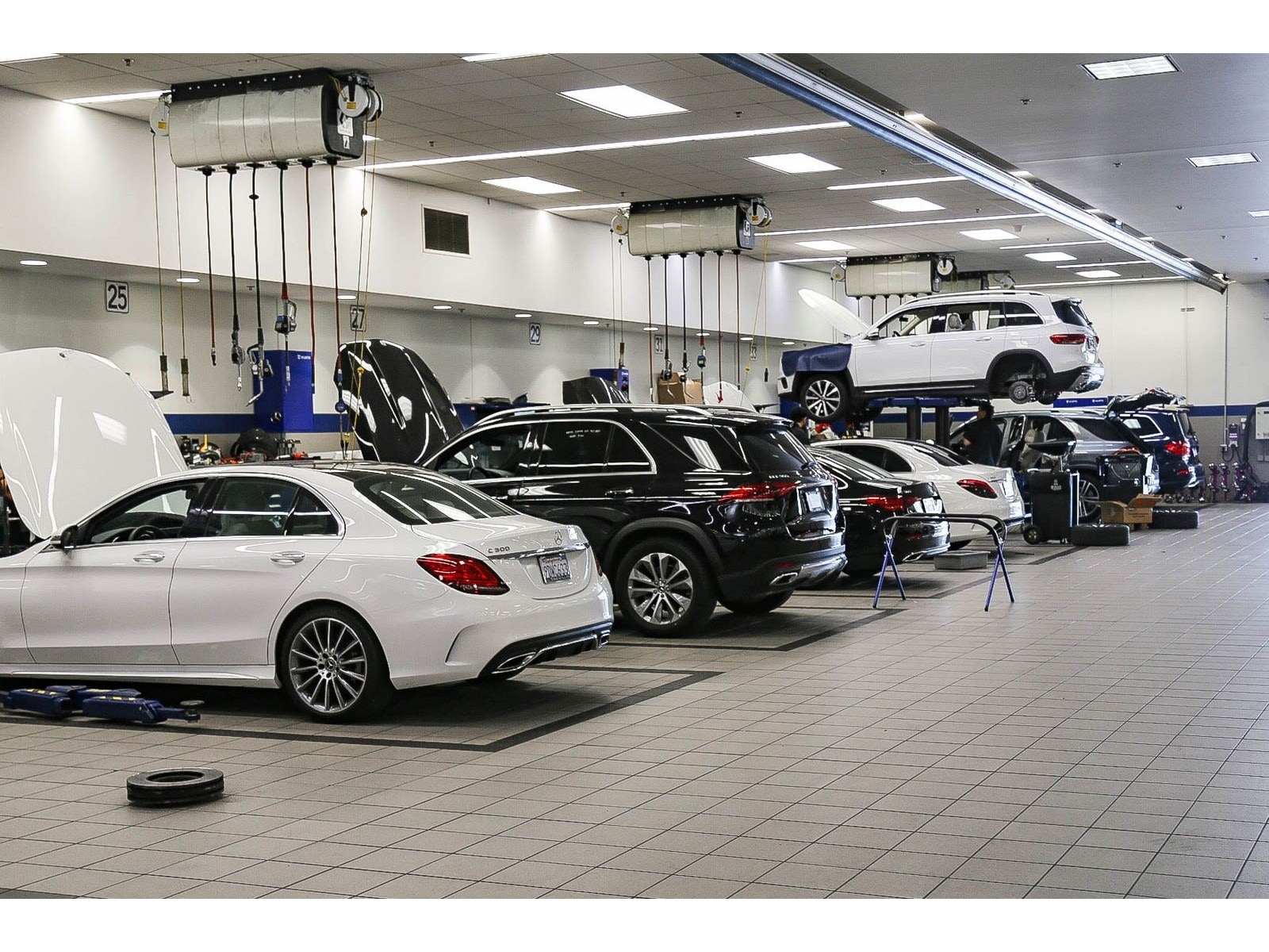 2024 Mercedes-Benz E-Class E350 - Photo 35