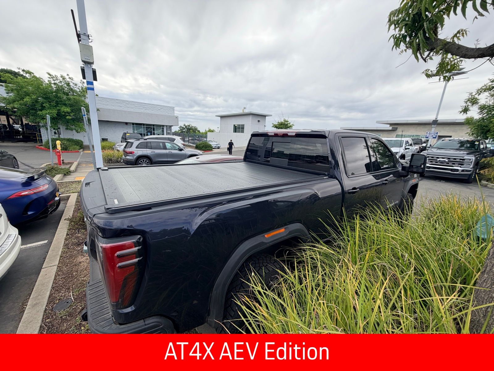 2025 GMC Sierra 2500HD AT4X photo 6
