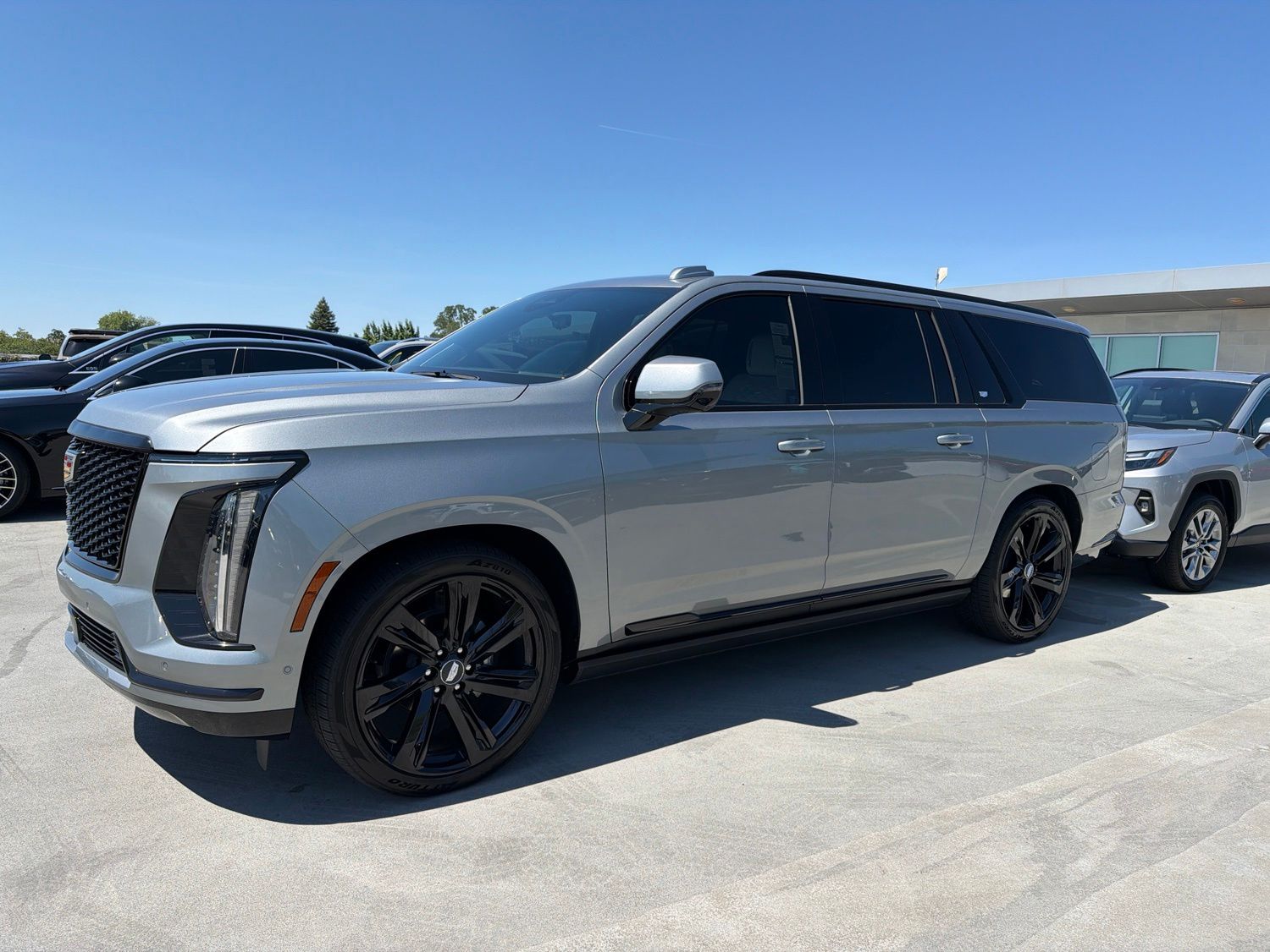 2025 Cadillac Escalade ESV Sport Platinum photo 2