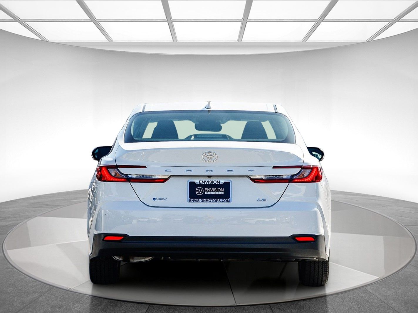 2026 Toyota Camry LE photo 2