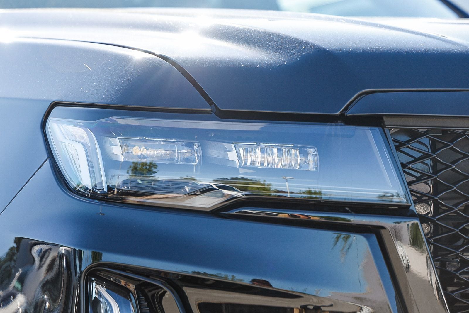2023 Cadillac Escalade ESV V-Series photo 6