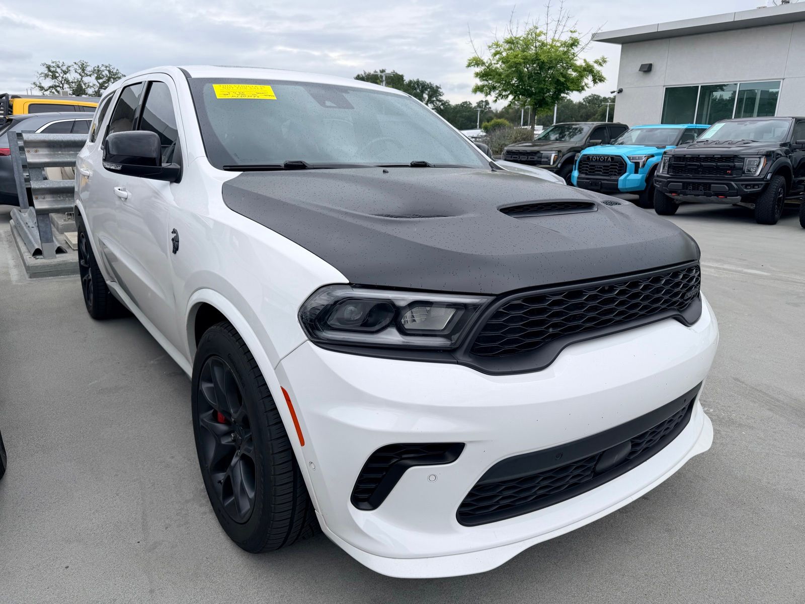 2021 Dodge Durango SRT Hellcat photo 2