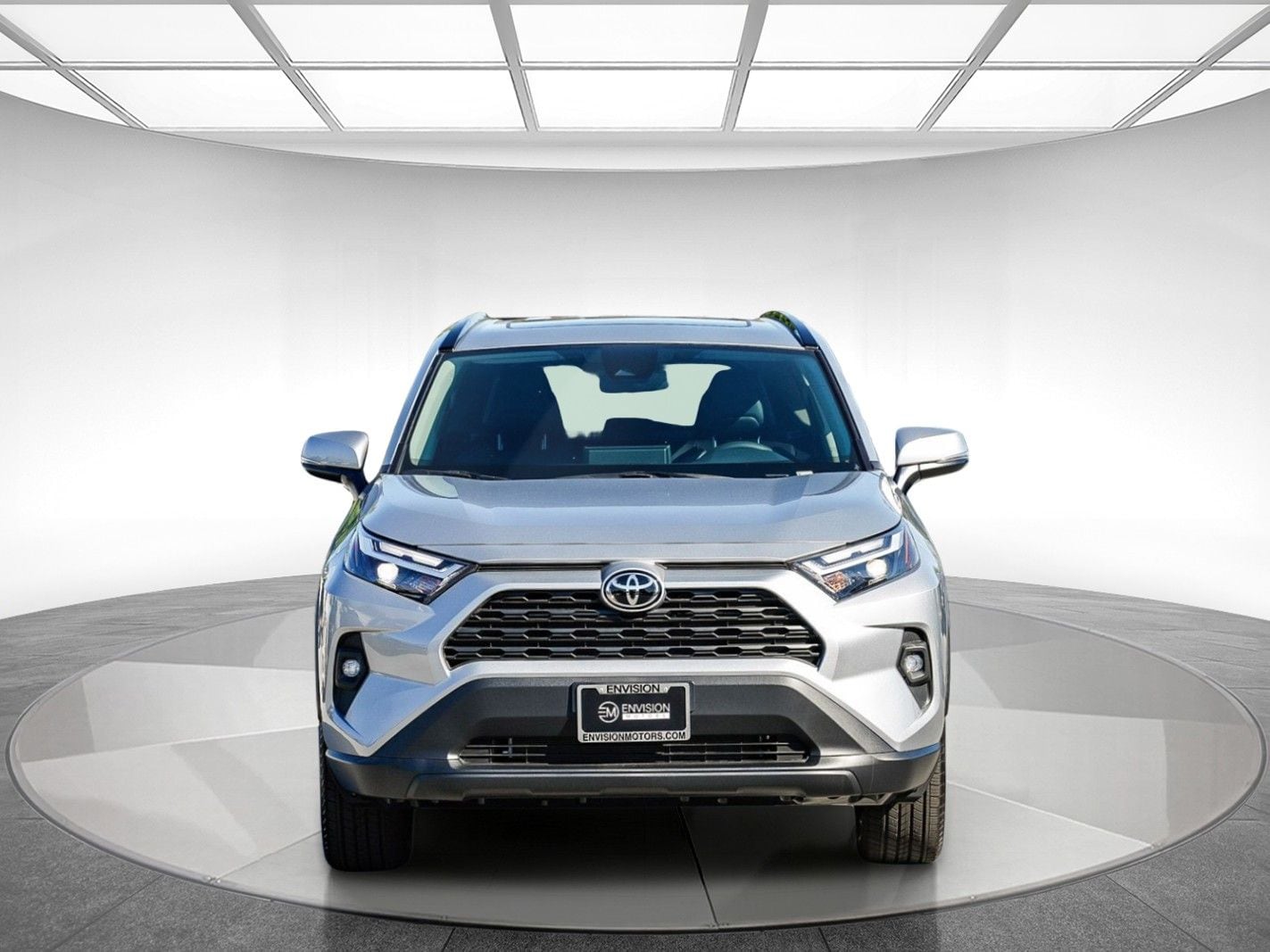 2025 Toyota RAV4 XLE Premium photo 5