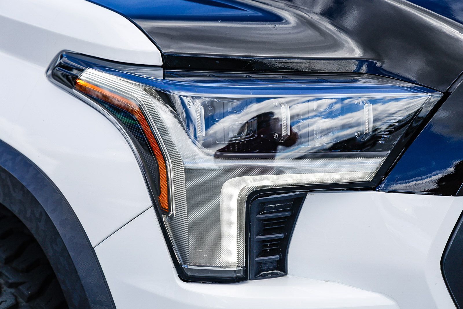 2025 Toyota Sequoia TRD Pro photo 6
