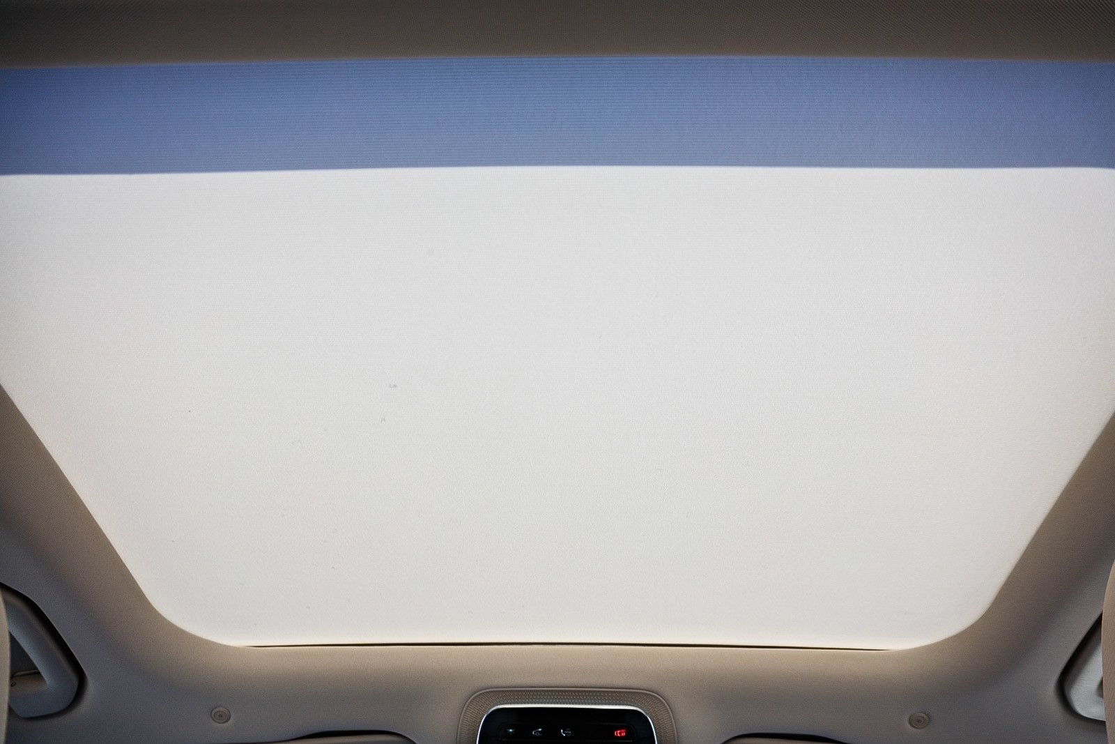 2026 Mercedes-Benz E-Class E350 - Photo 17