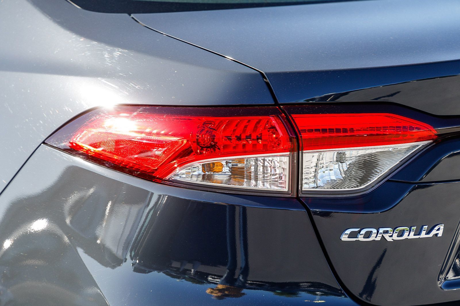 2026 Toyota Corolla LE photo 3