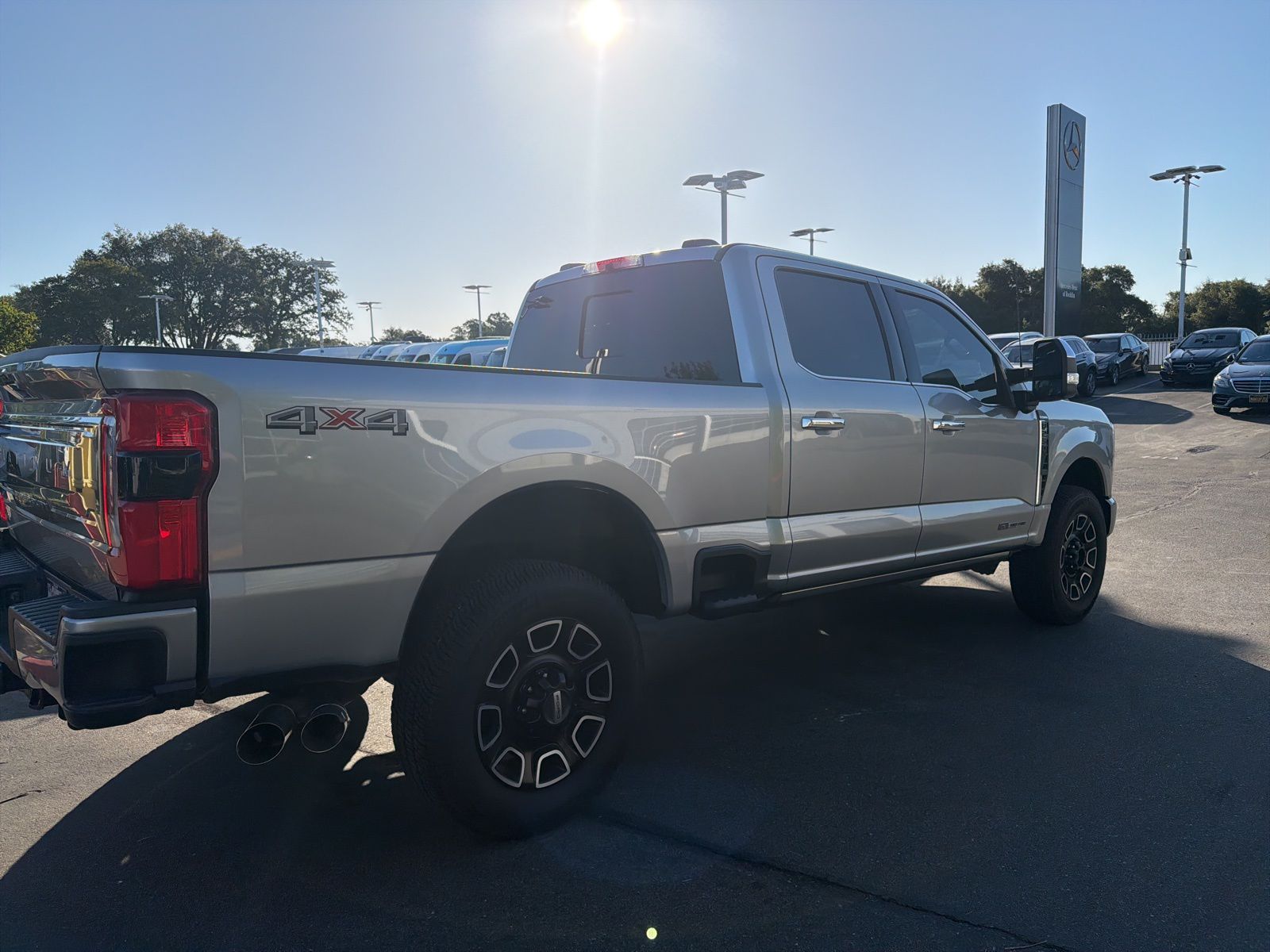 2024 Ford F-250SD Platinum photo 5