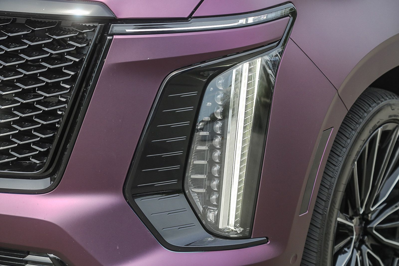 2025 Cadillac Escalade ESV Sport Platinum photo 6