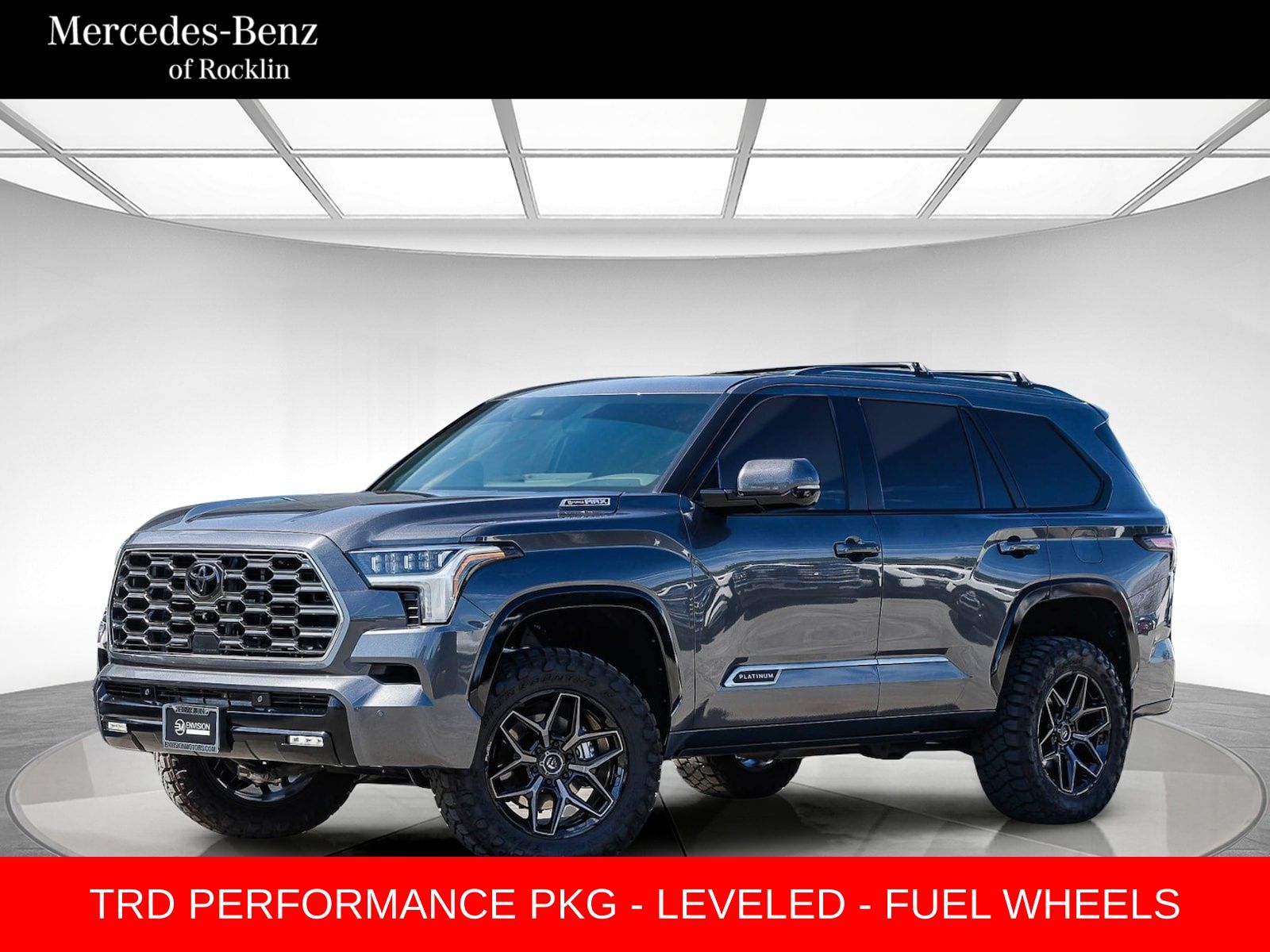 2026 Toyota Sequoia Platinum 4WD i-FORCE MAX Hybrid's photo