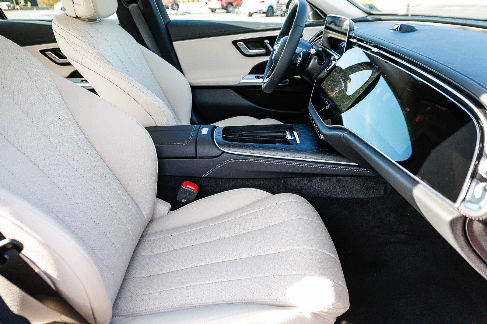 2026 Mercedes-Benz E-Class E350 - Photo 18