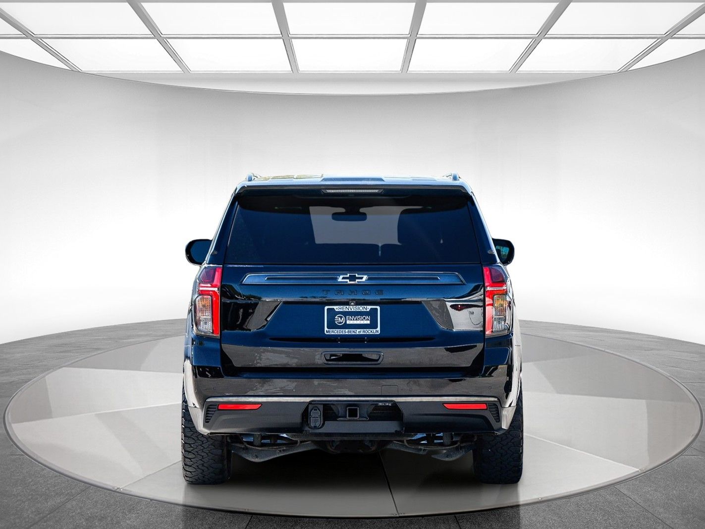 2021 Chevrolet Tahoe Z71 photo 2