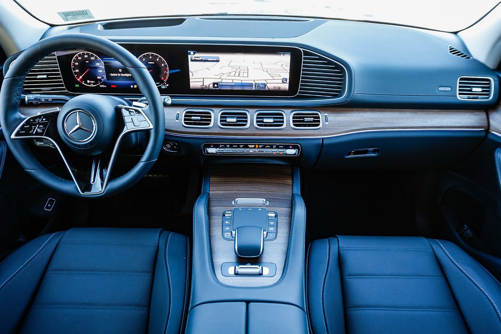 2026 Mercedes-Benz GLS Base - Photo 10