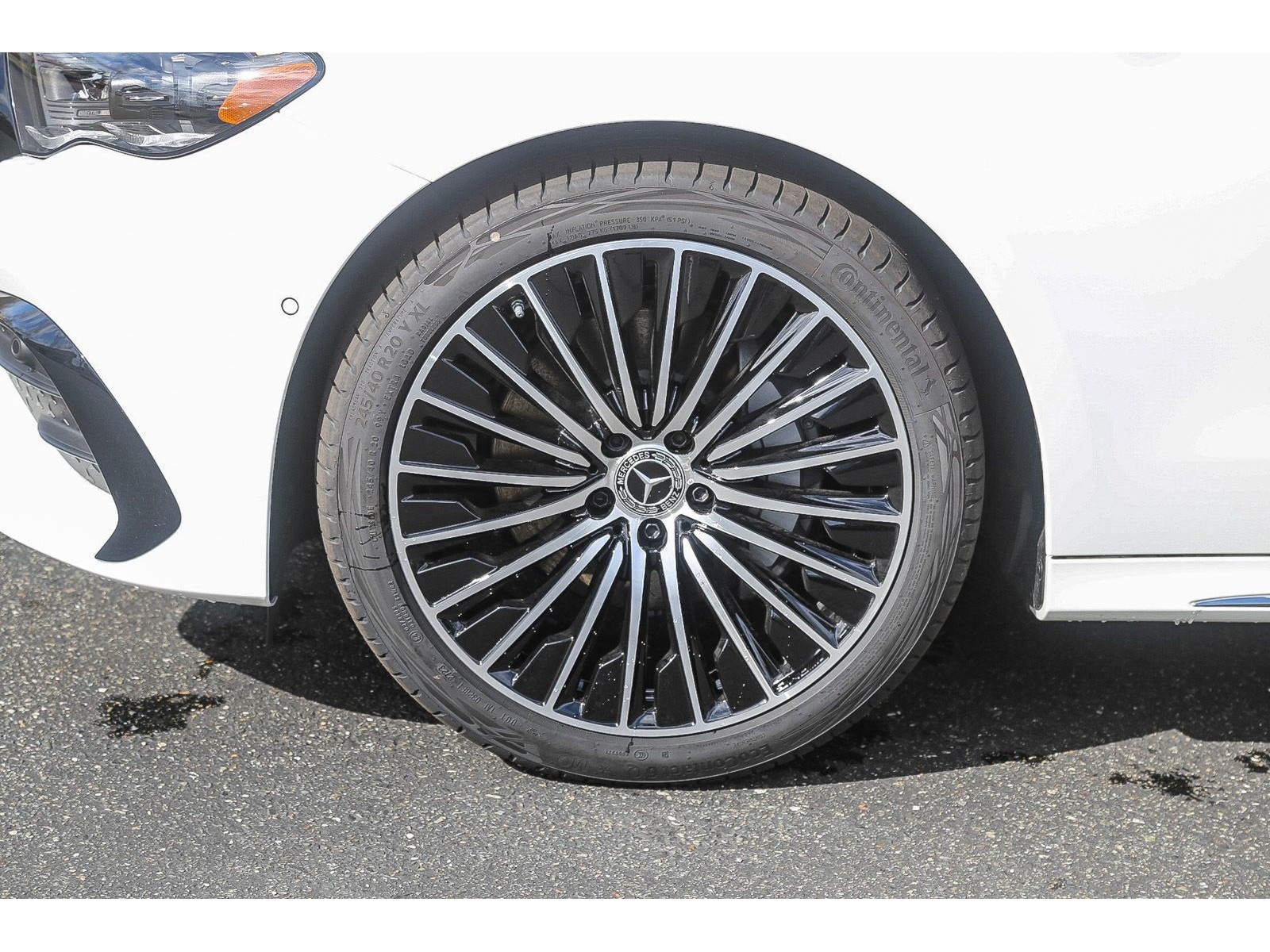 2024 Mercedes-Benz E-Class E350 - Photo 8