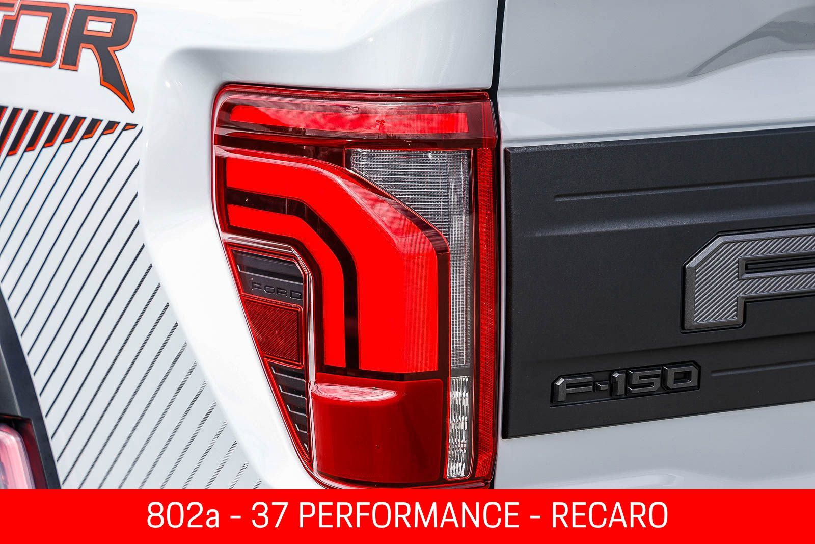 2025 Ford F-150 Raptor photo 3