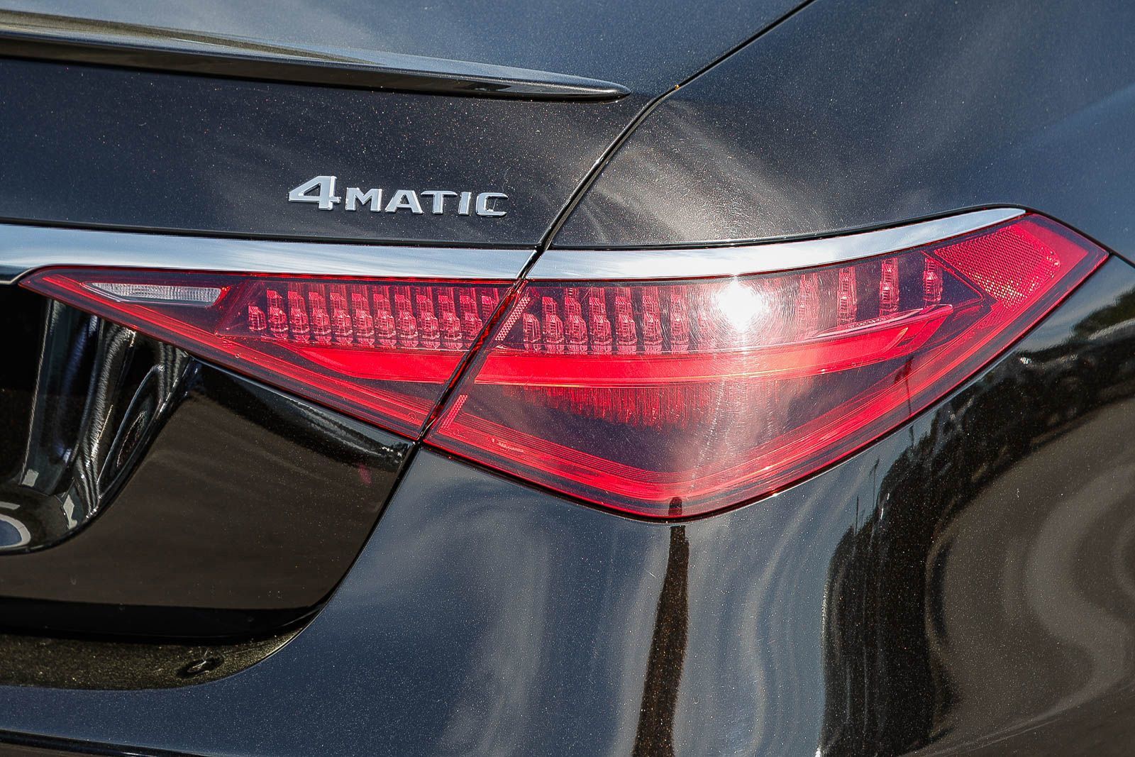 2022 Mercedes-Benz S-Class S 580 photo 3