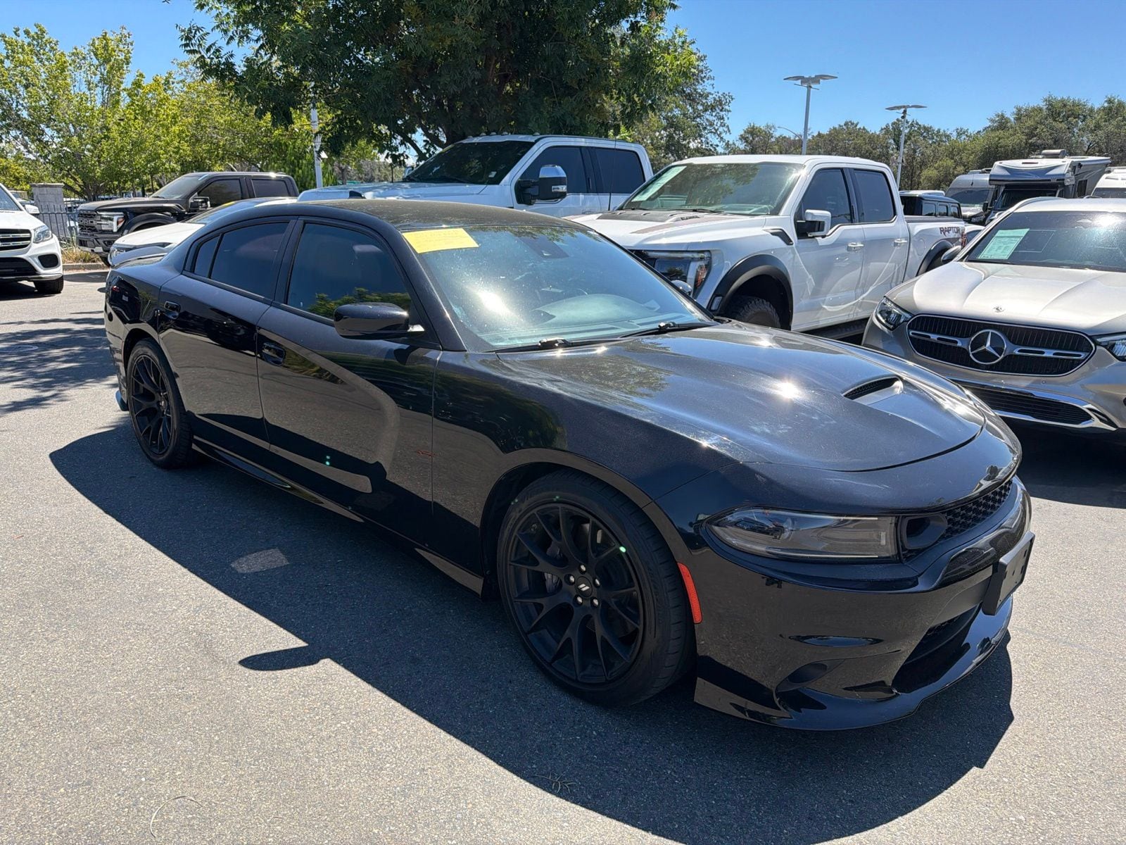 2022 Dodge Charger Scat Pack's photo