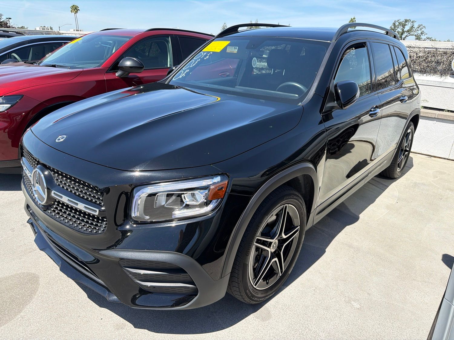 2022 Mercedes-Benz GLB GLB 250 4MATIC's photo