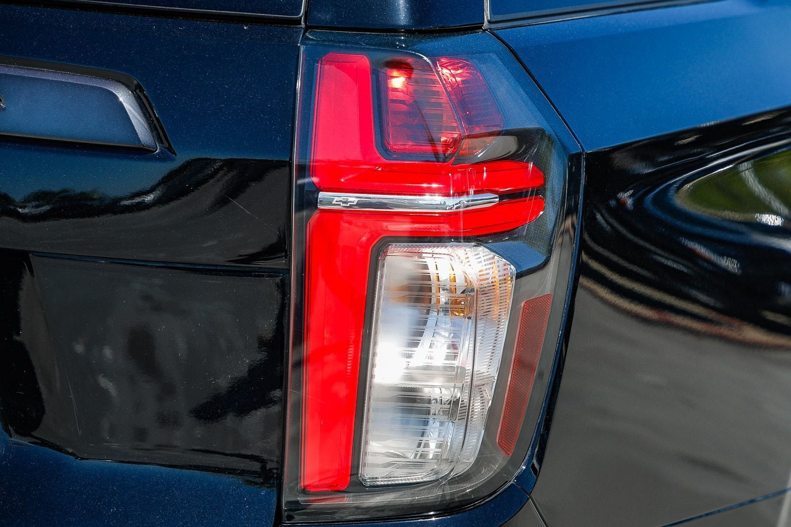 2021 Chevrolet Tahoe Z71 photo 3