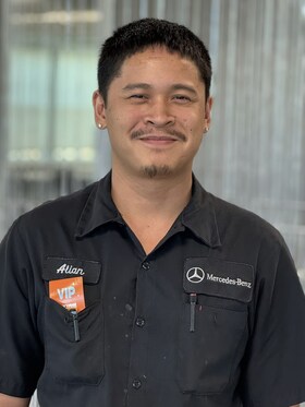 Staff member Alian Virador from ID_ab9adb