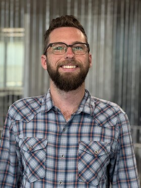 Staff member Jack Gollos from ID_d0dea7