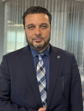 Staff member Fadi Sawah from ID_35470f