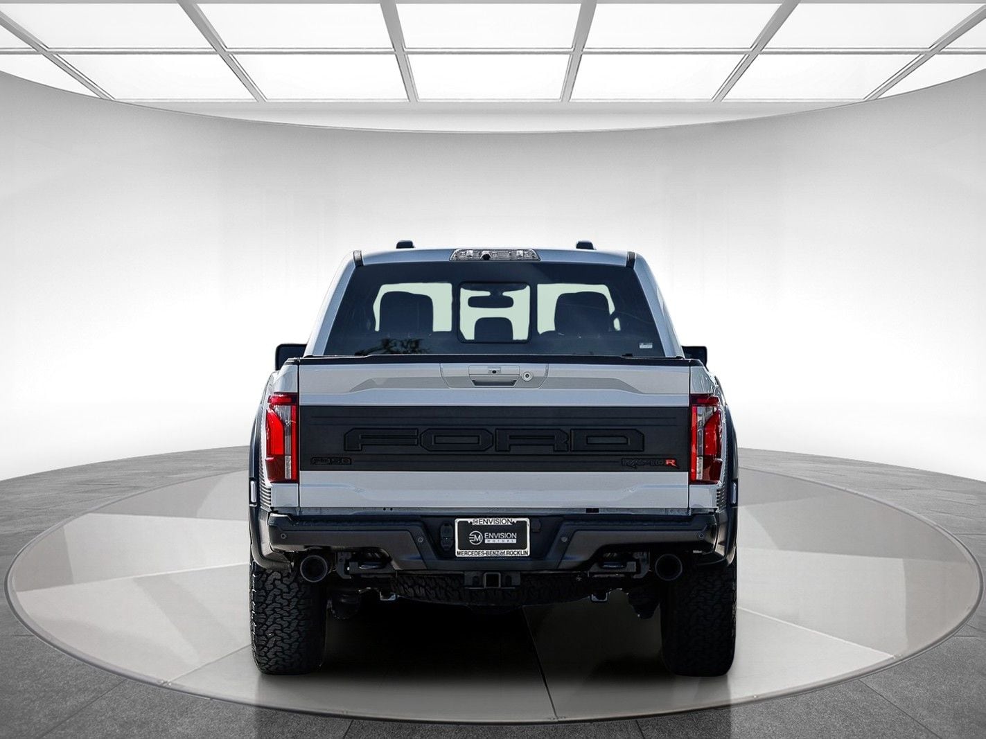 2025 Ford F-150 Raptor photo 2