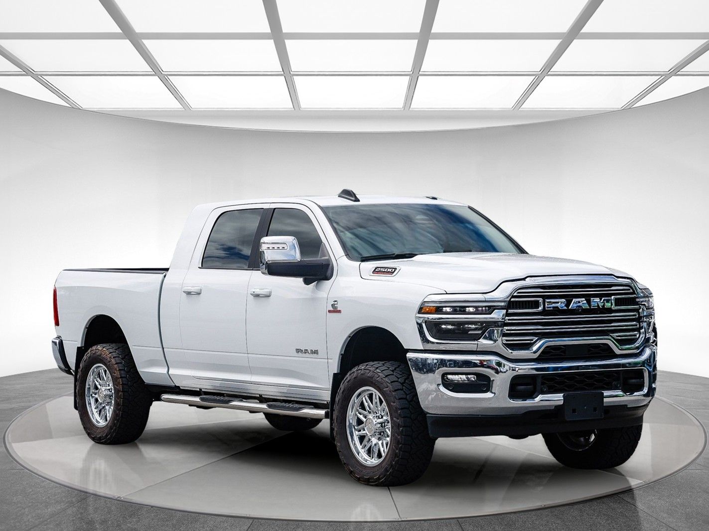 2025 Ram 2500 Laramie photo 4