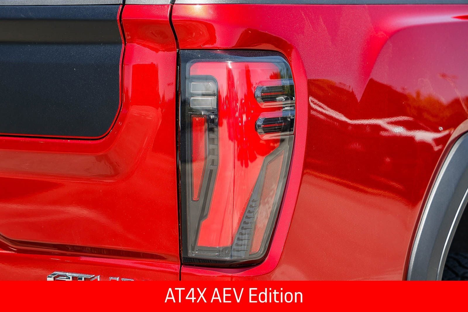 2024 GMC Sierra 2500HD AT4X photo 3