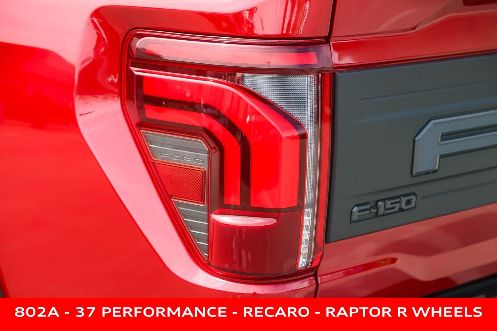 2024 Ford F-150 Raptor photo 3