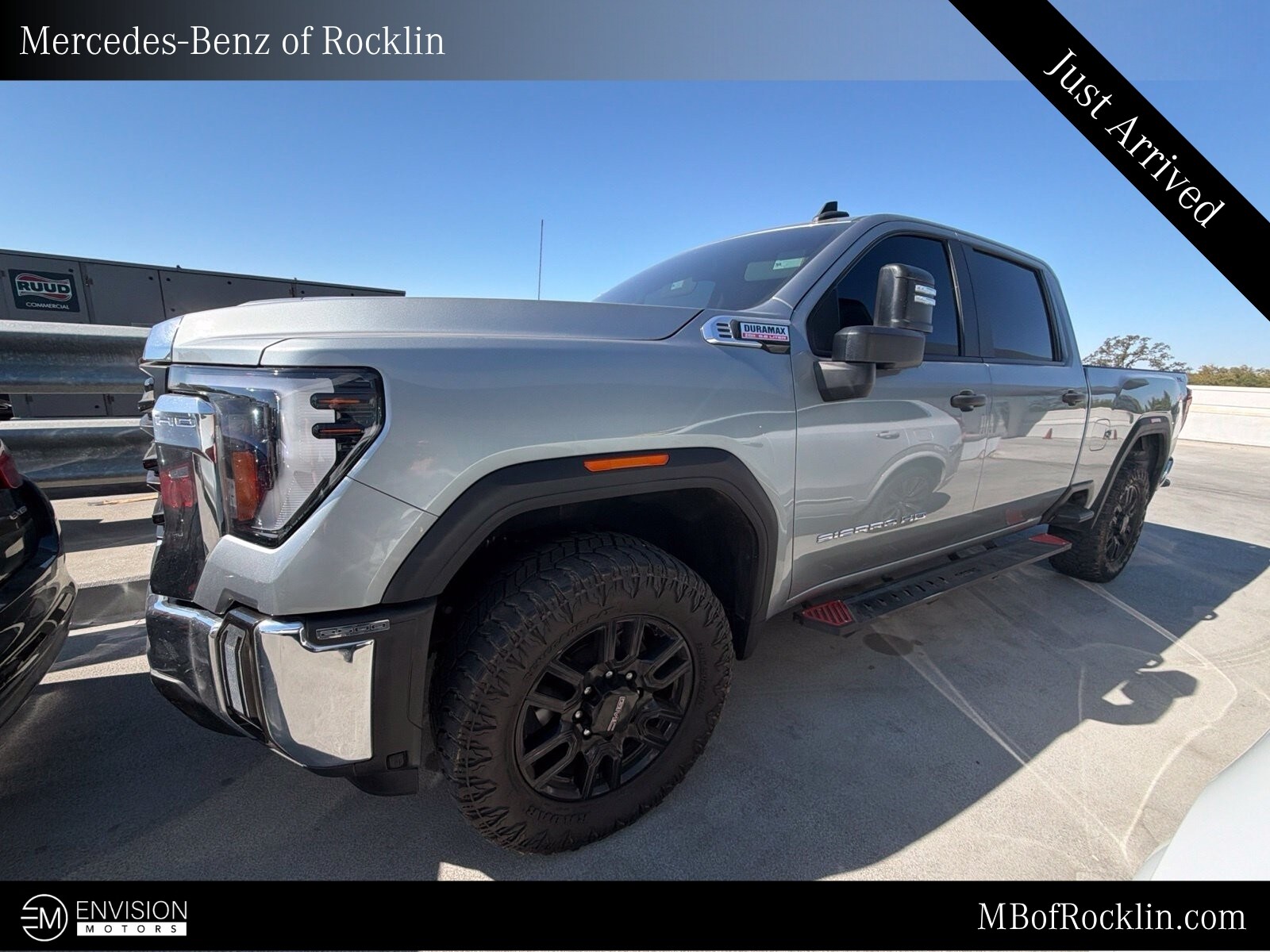2024 GMC Sierra 2500HD Pro Crew Cab 4WD
