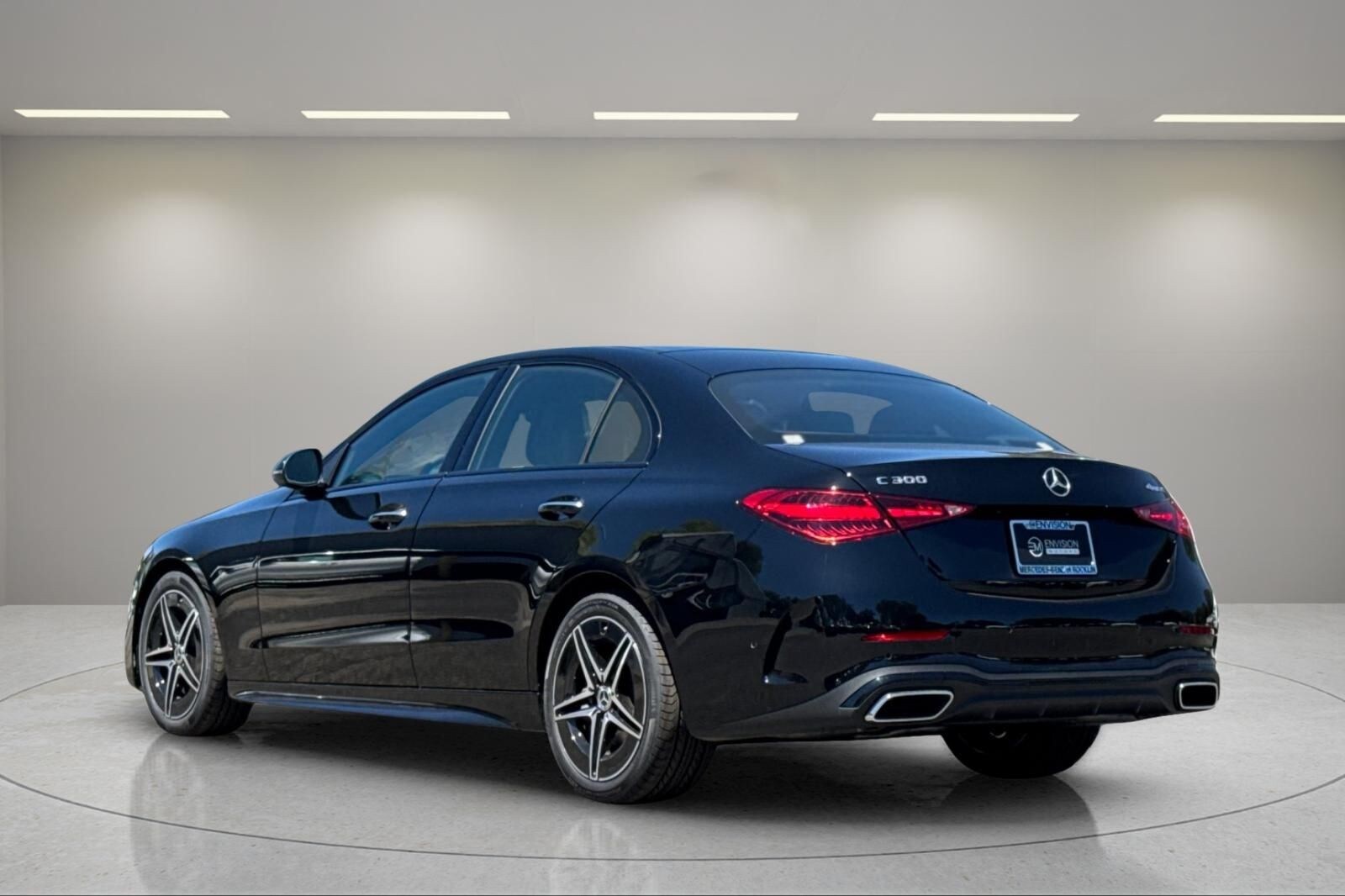 2025 Mercedes-Benz C-Class Sedan C 300 - Photo 8