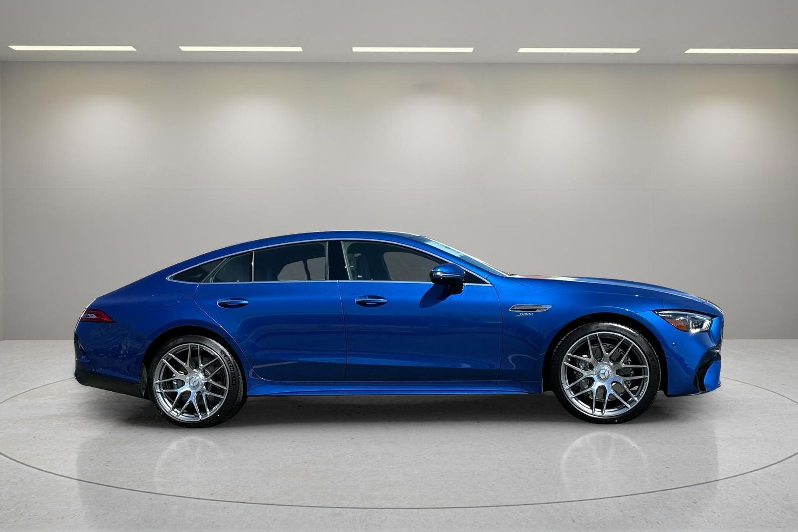 2024 Mercedes-Benz AMGÂ® GT 43 Base photo 2
