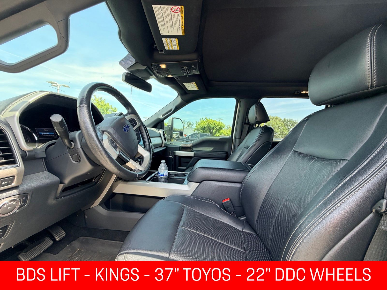 2022 Ford F-450SD Lariat photo 3