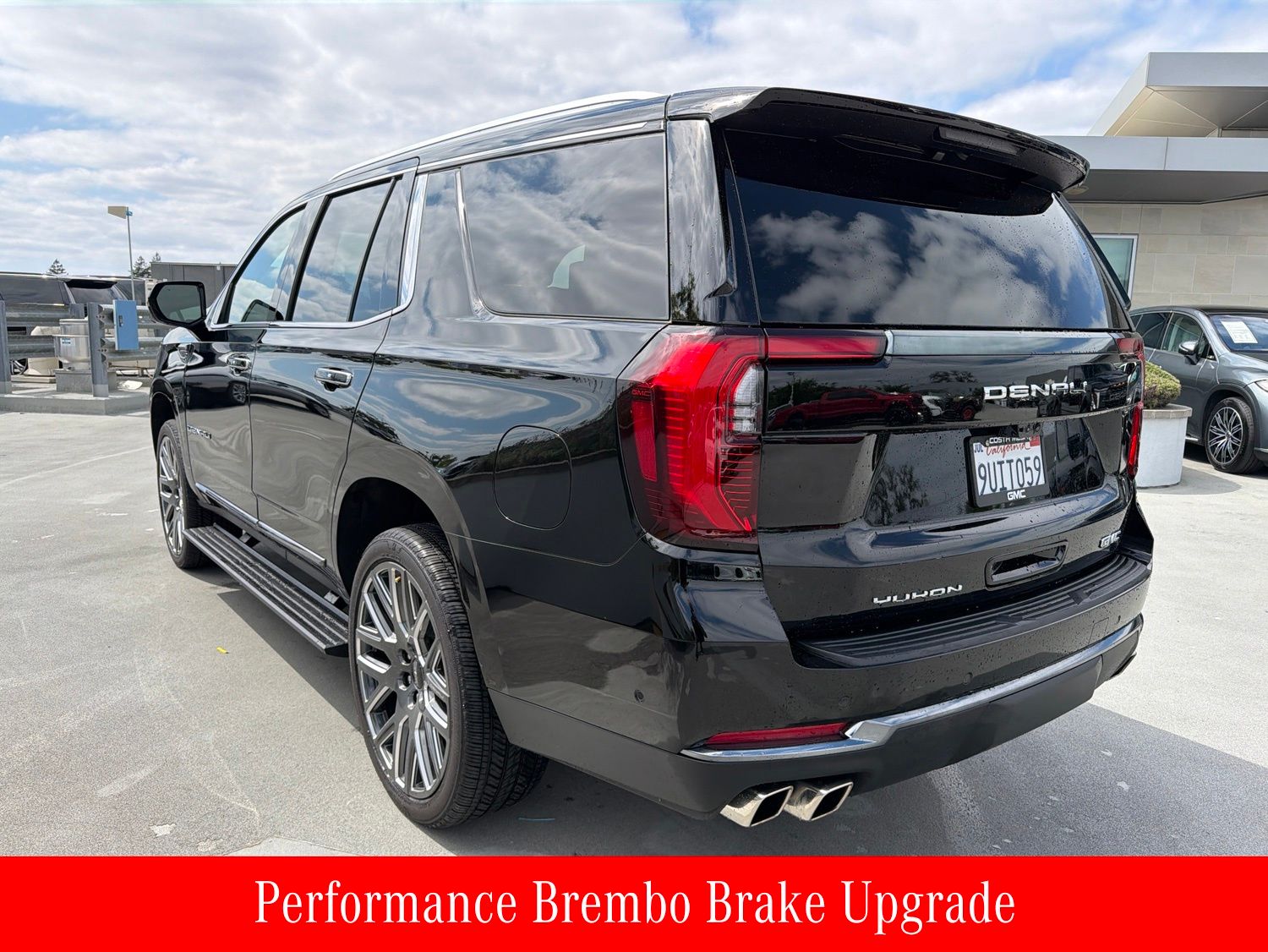 2025 GMC Yukon Denali Ultimate photo 5