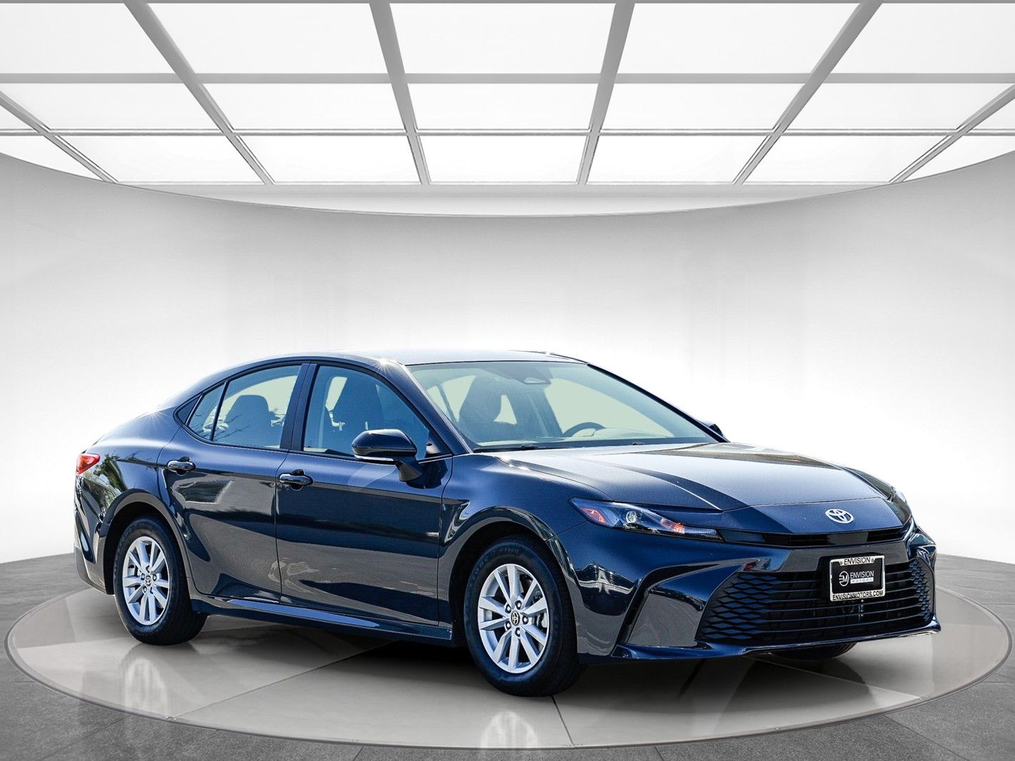 2026 Toyota Camry LE photo 4