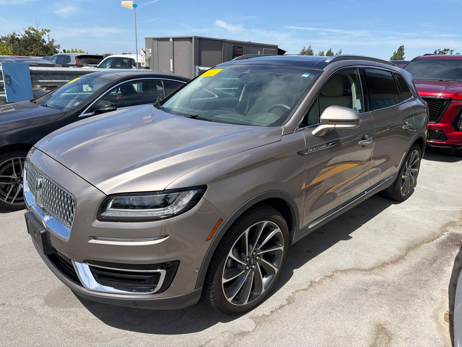 2020 Lincoln Nautilus Reserve AWD's photo