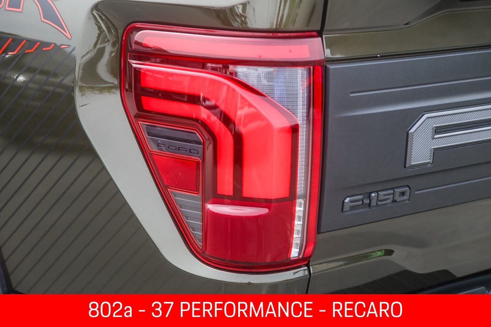 2025 Ford F-150 Raptor photo 3